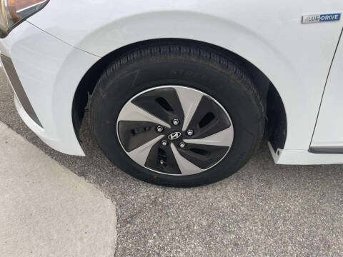 2017 Hyundai Ioniq Hybrid SEL