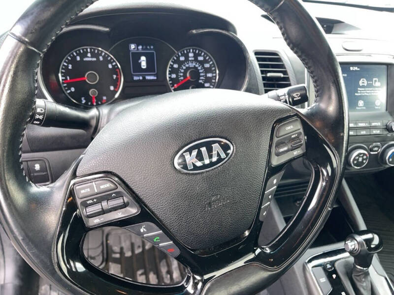 2017 Kia Forte S