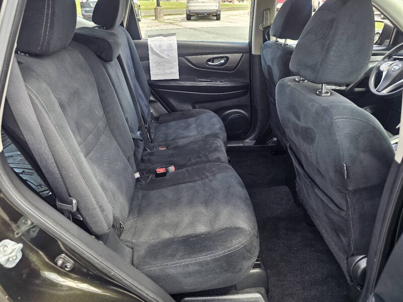 2016 Nissan Rogue S
