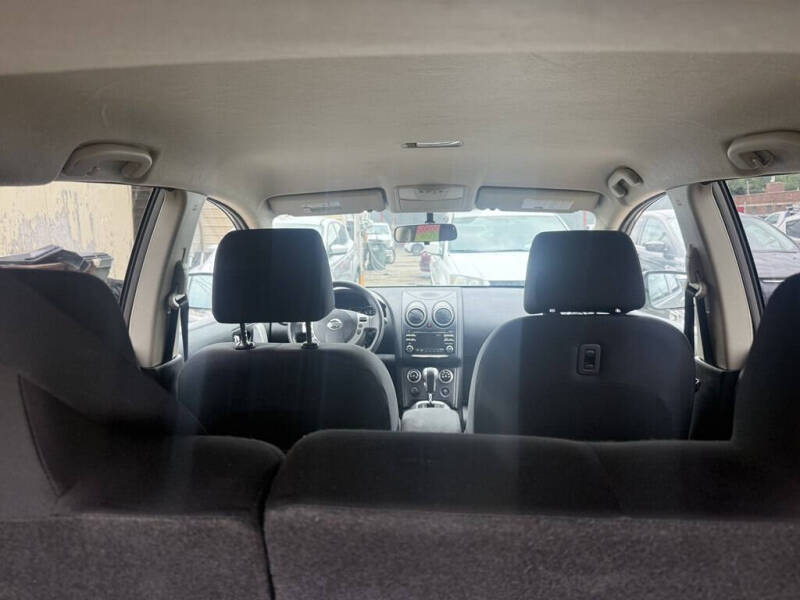 2012 Nissan Rogue S