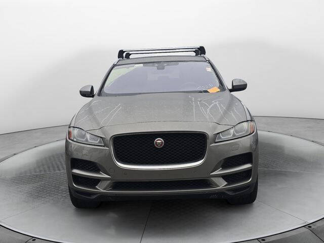 2018 Jaguar F-PACE 25t Premium