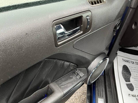 2010 Ford Mustang V6