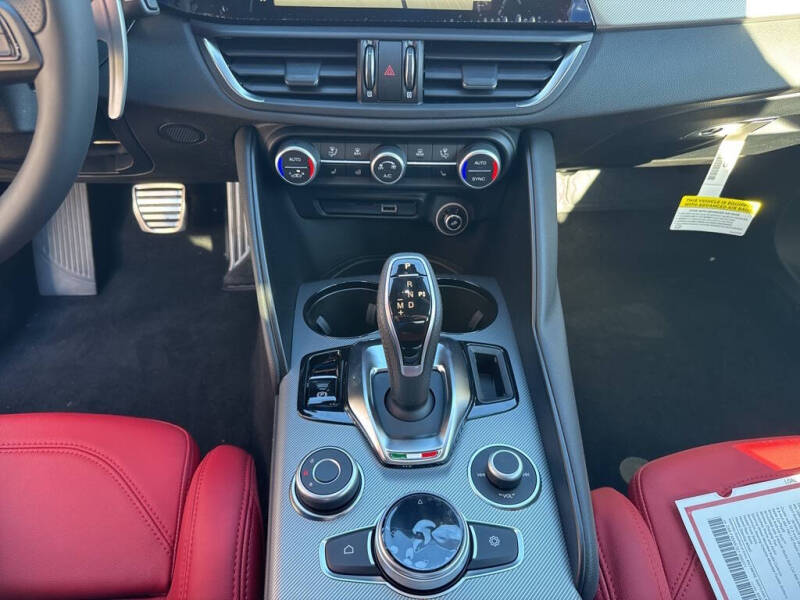 2025 Alfa Romeo Giulia