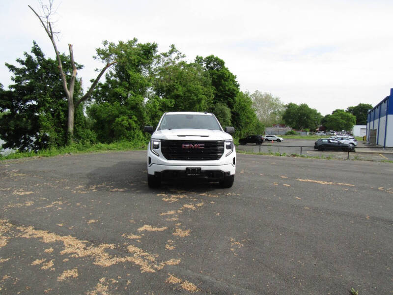 2024 GMC Sierra 1500 Pro