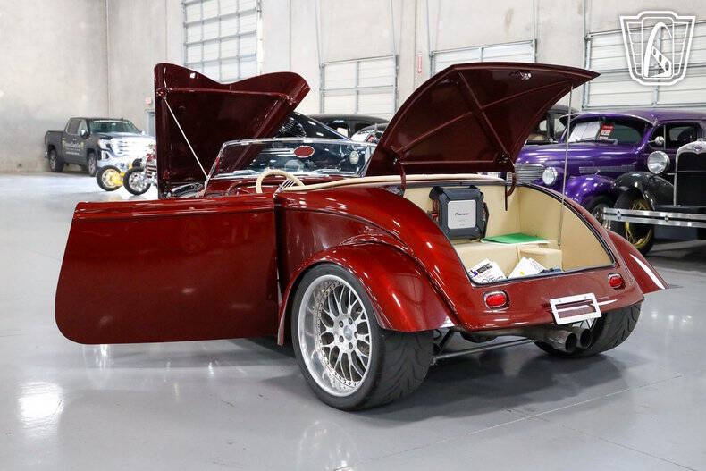 1933 Ford Roadster