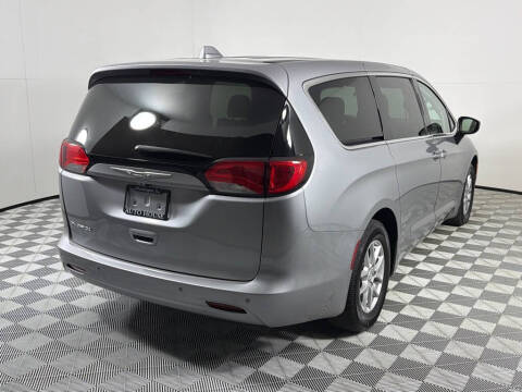 2018 Chrysler Pacifica LX
