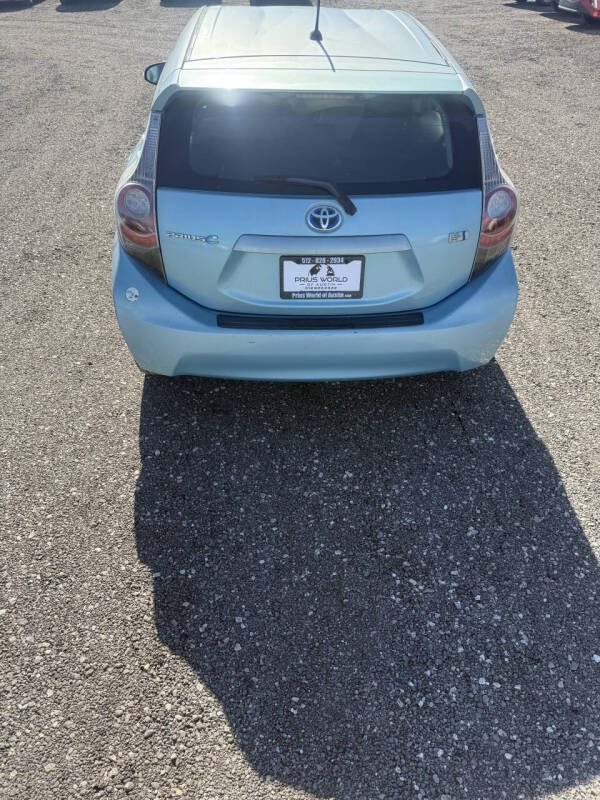 2012 Toyota Prius c Two