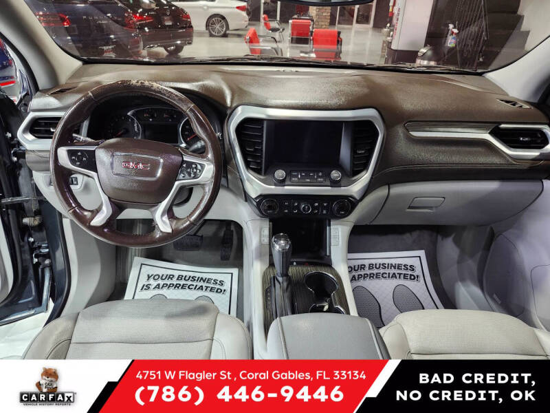 2019 GMC Acadia SLT-1