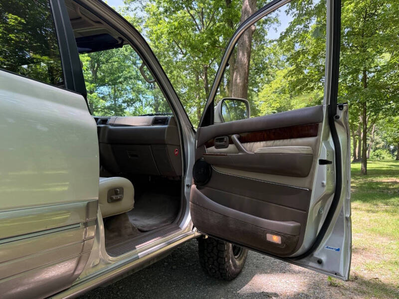 1996 Lexus LX 450