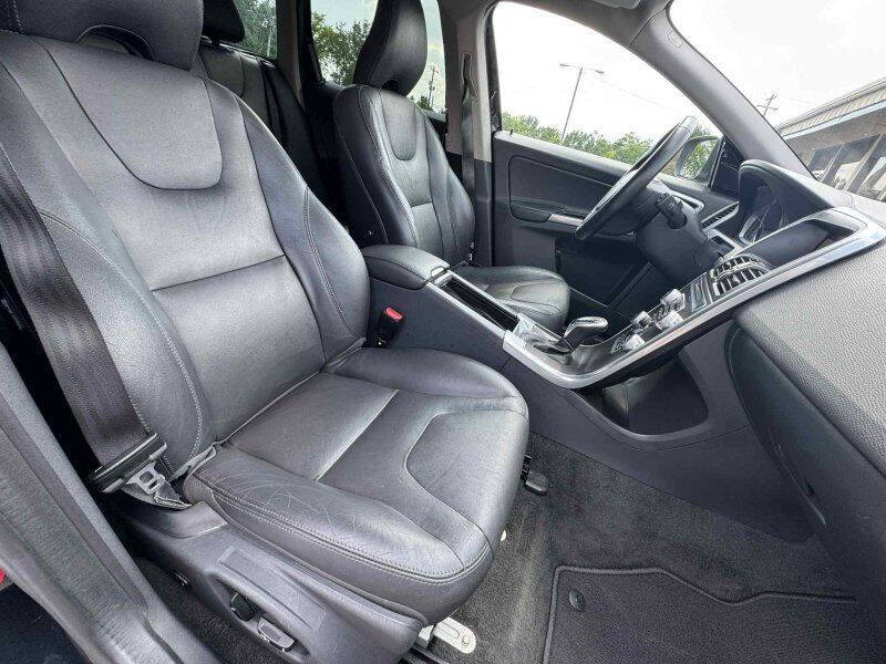 2016 Volvo XC60 T5 Premier