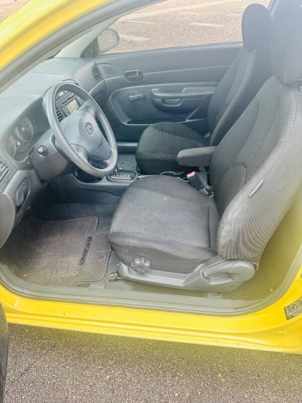 2009 Hyundai Accent GS