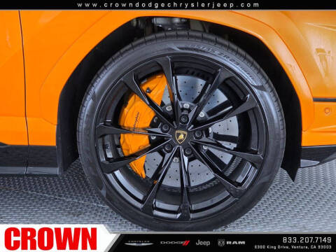 2024 Lamborghini Urus S