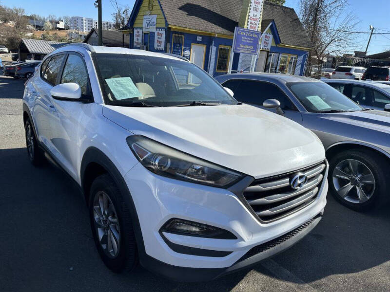 2016 Hyundai Tucson SE's photo