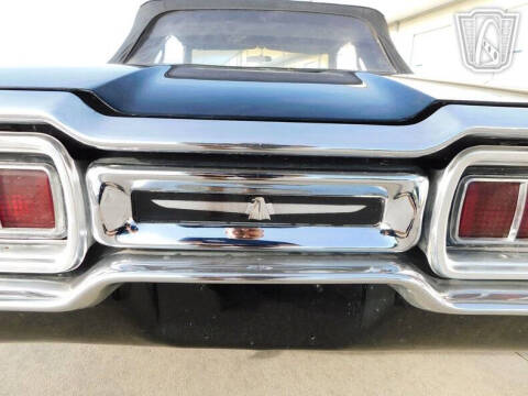 1965 Ford Thunderbird