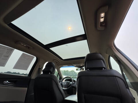 2019 Lincoln Nautilus Select
