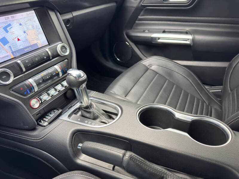 2021 Ford Mustang Mach 1