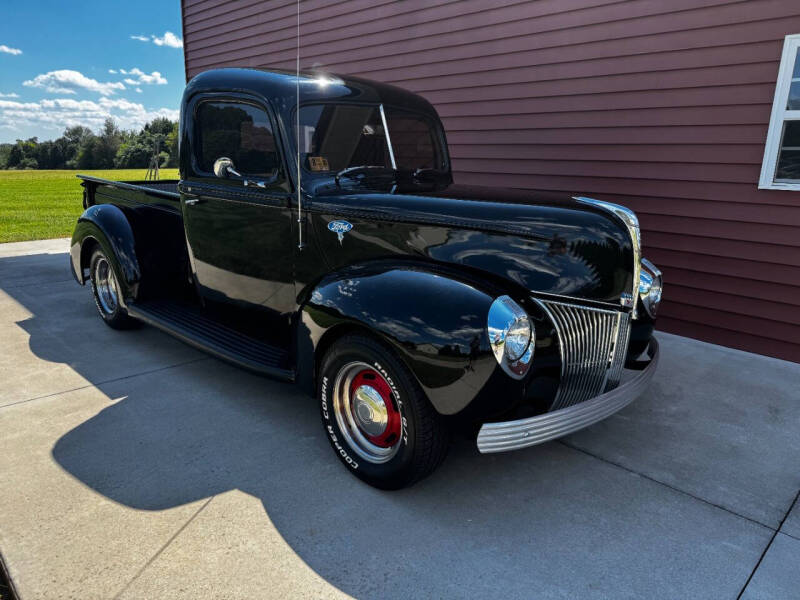 1940 Ford Deluxe