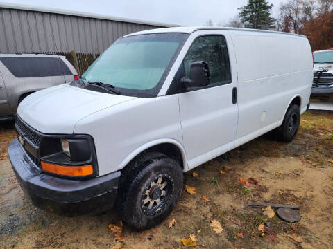 2008 Chevrolet Express for sale at MX Motors LLC in Ashland MA