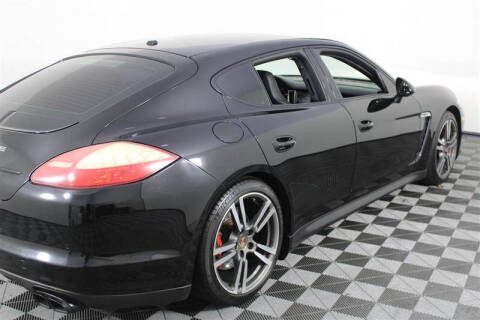 2013 Porsche Panamera GTS