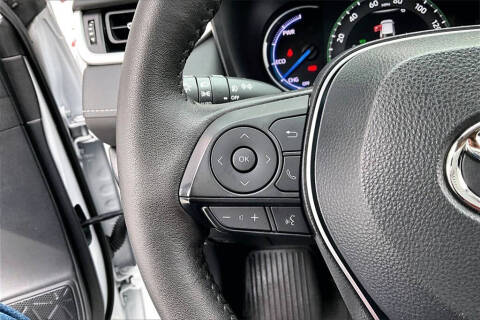 2023 Toyota RAV4 Hybrid XLE Premium