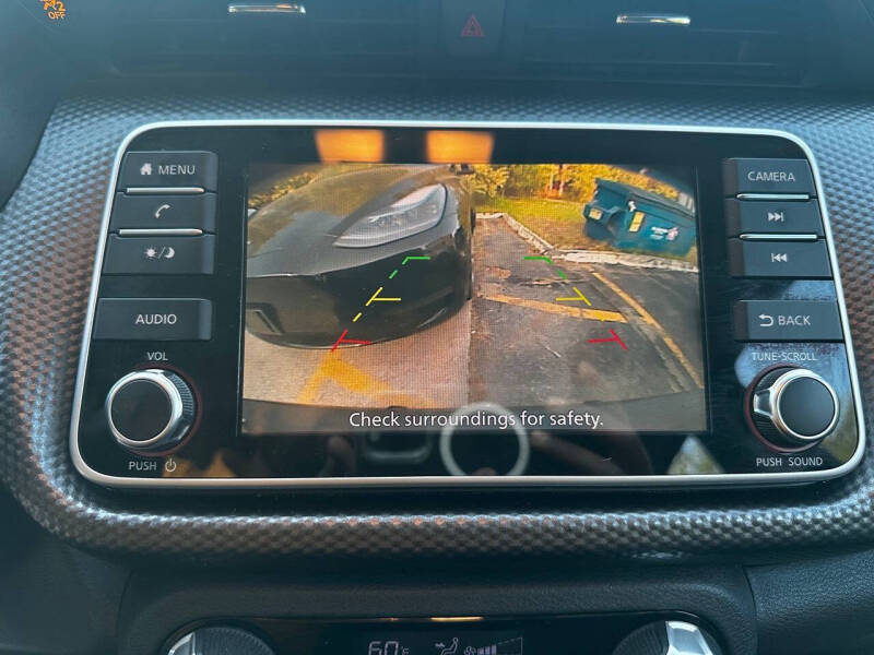 2020 Nissan Kicks SV