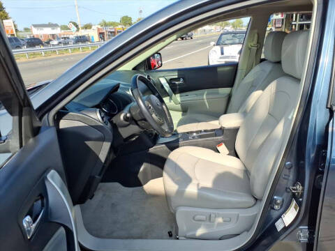 2012 Nissan Rogue SV w/SL Package