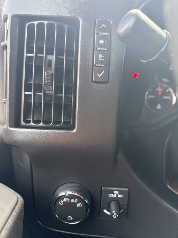 2013 Chevrolet Express LT 2500