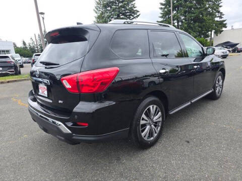 2019 Nissan Pathfinder SV