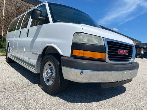 Gmc savana passenger van best sale for sale