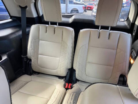 2017 Ford Explorer Platinum