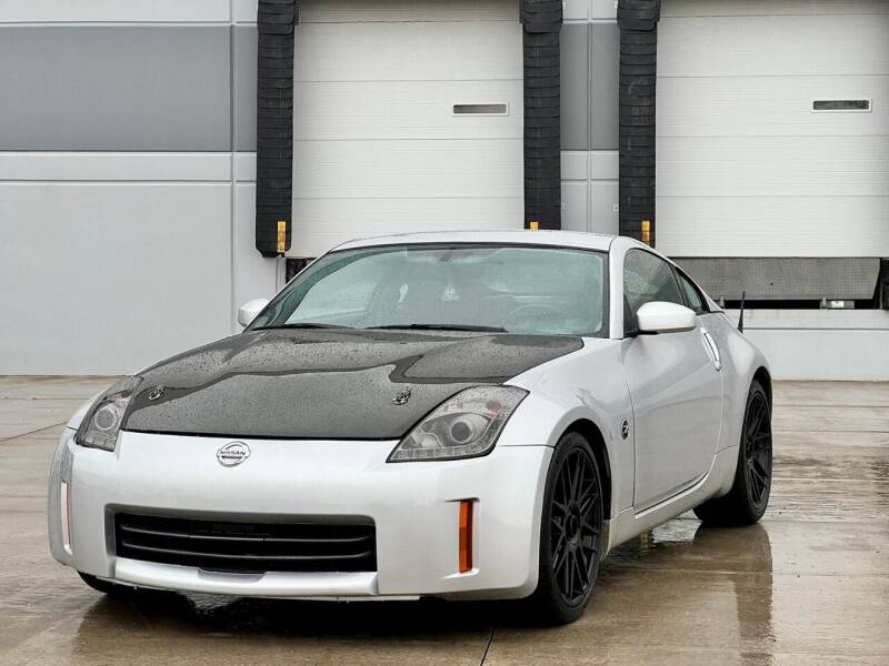 2007 Nissan 350Z for sale at Clutch Motors in Lake Bluff IL