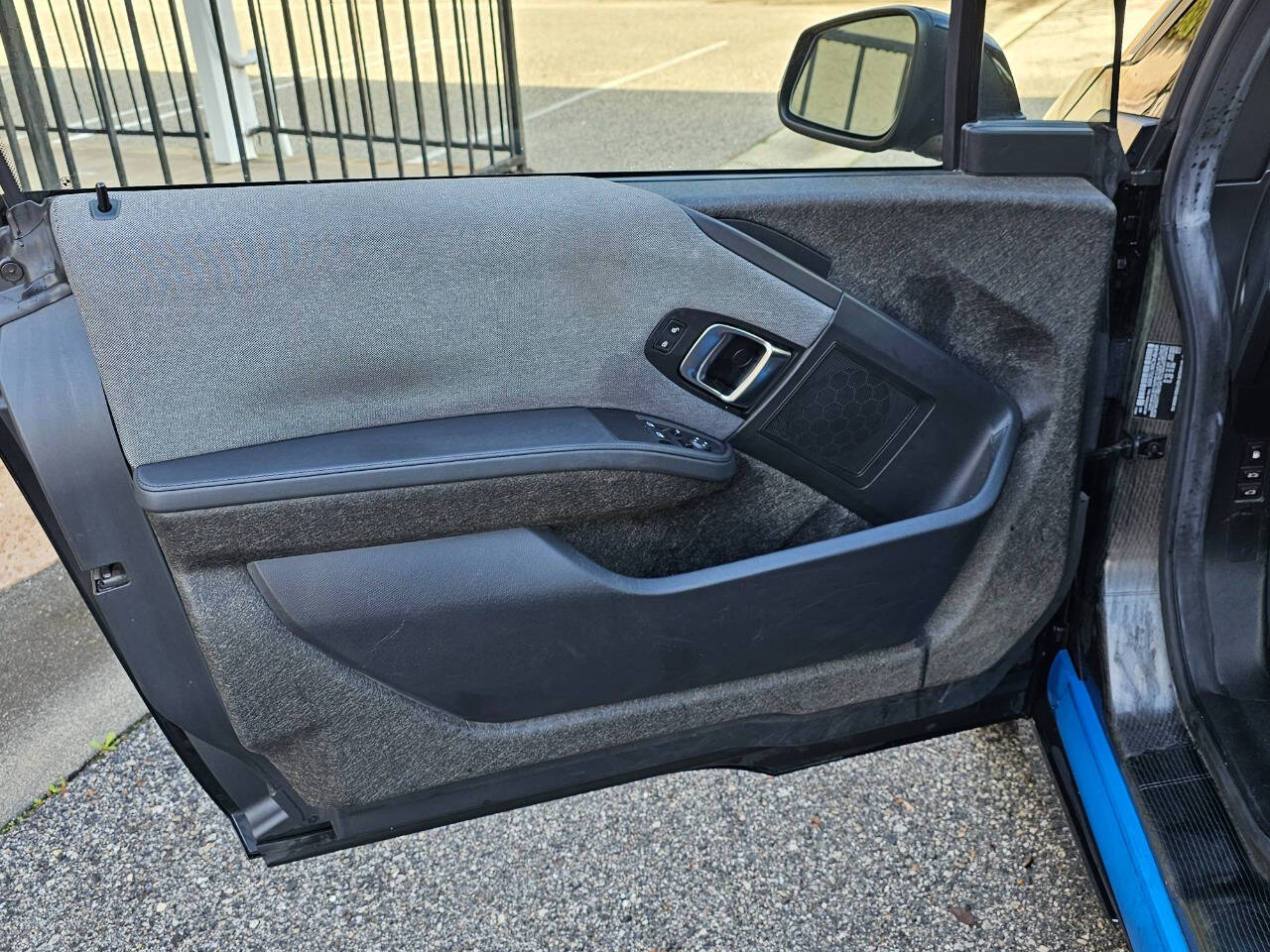 2019 BMW i3 26