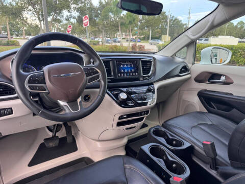 2018 Chrysler Pacifica Touring L