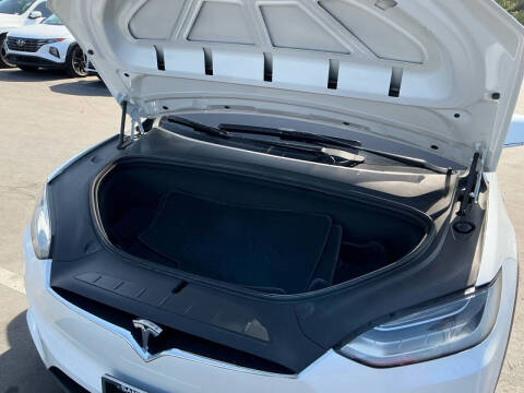 2019 Tesla Model X 75D