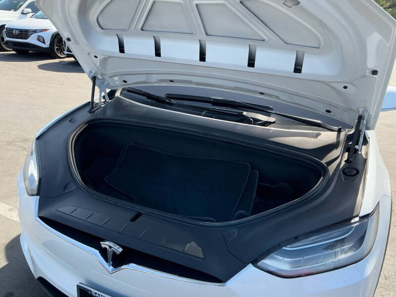 2019 Tesla Model X 75D