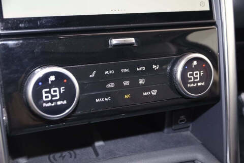 2023 Land Rover Discovery P300 S