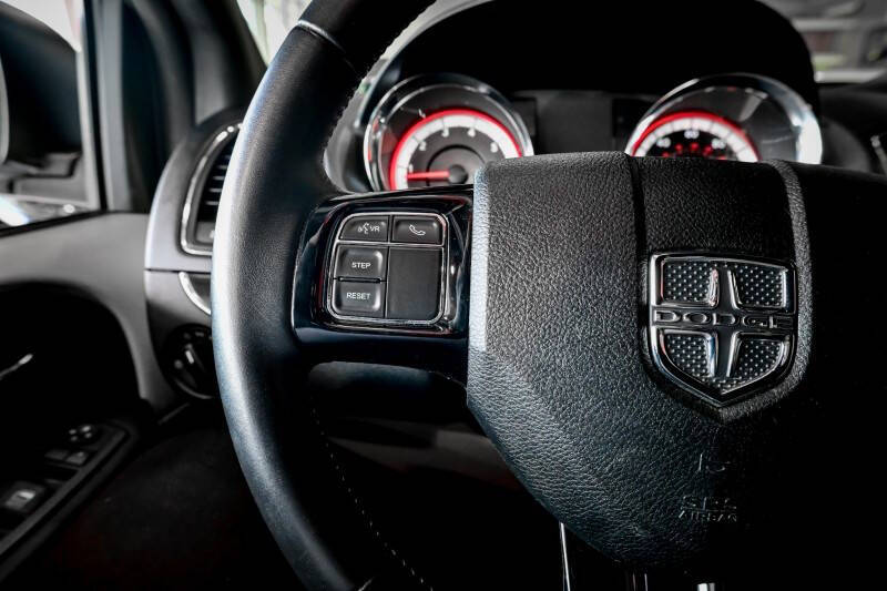 2017 Dodge Grand Caravan SE Plus