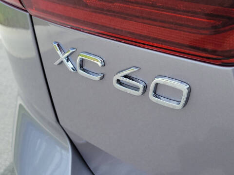 2026 Volvo XC60 B5 Core
