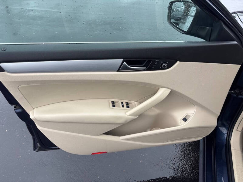 2013 Volkswagen Passat