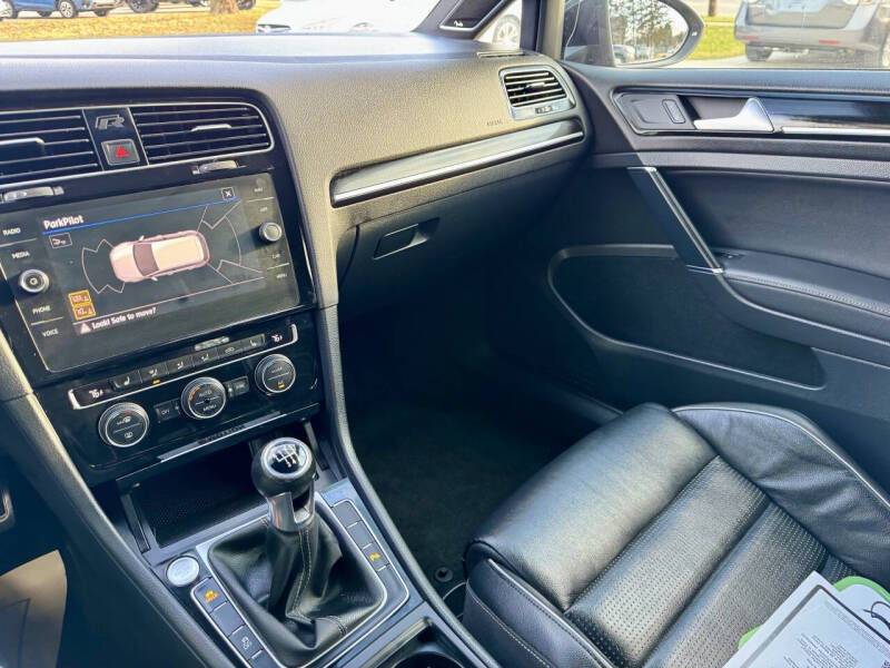 2019 Volkswagen Golf R 4Motion