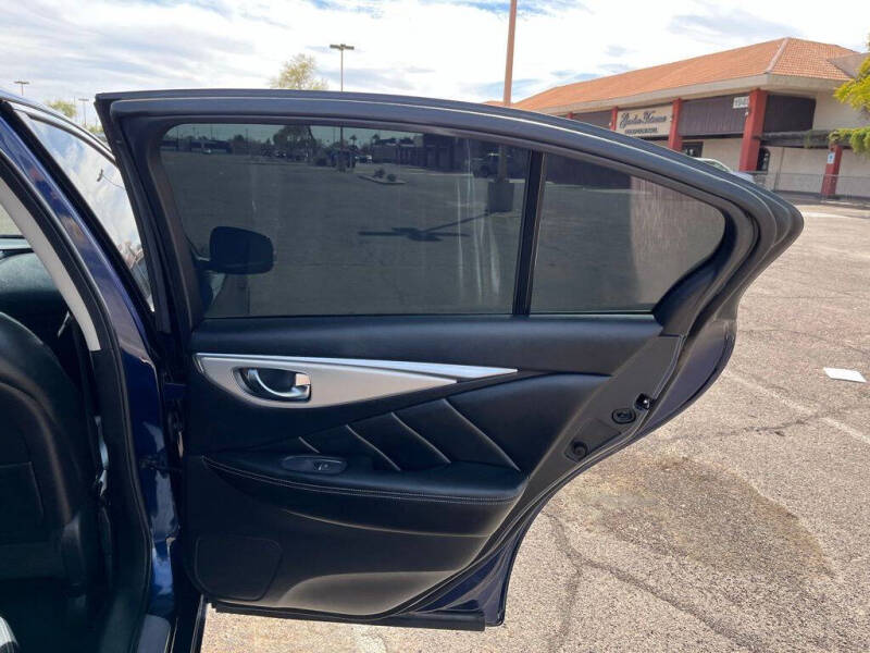 2022 Infiniti Q50 Luxe