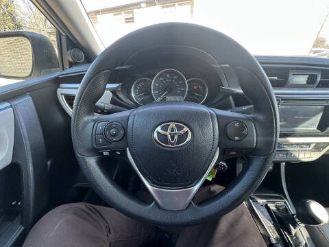 2015 Toyota Corolla LE