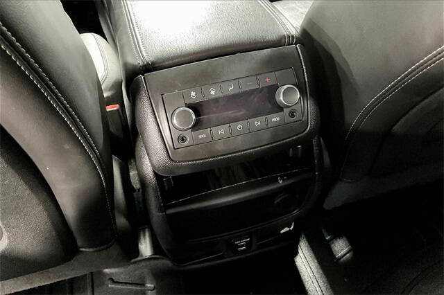 2016 GMC Acadia Denali