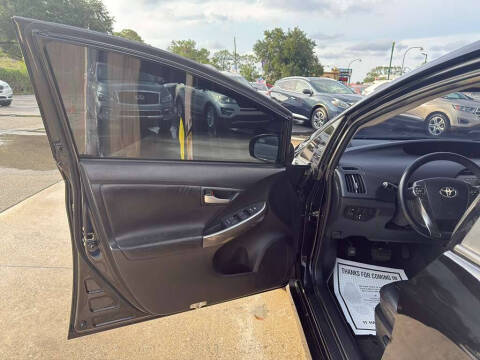 2013 Toyota Prius Three