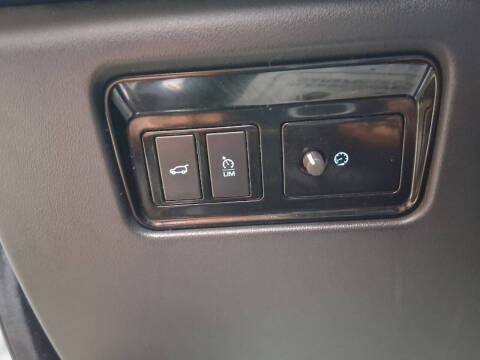 2019 Jaguar F-PACE 30t Prestige