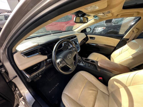 2013 Toyota Avalon Hybrid XLE Touring