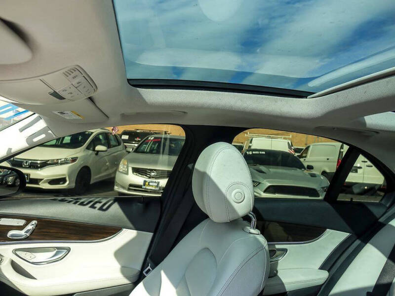 2016 Mercedes-Benz C-Class