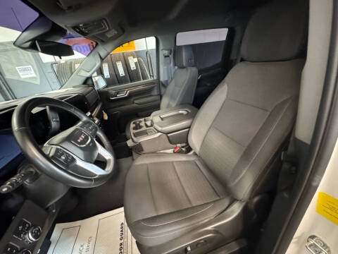 2023 GMC Sierra 1500