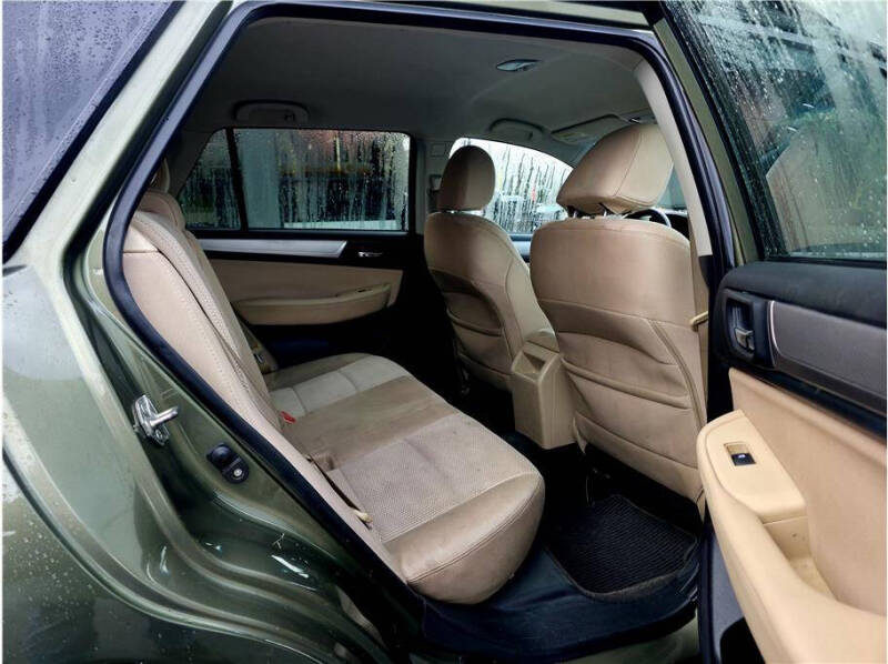 2015 Subaru Outback 2.5i Premium