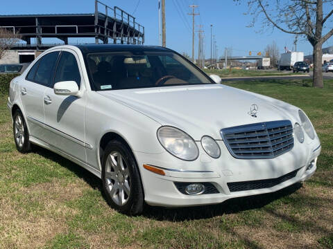 2008 Mercedes-Benz E-Class for sale at Essen Motor Company, Inc in Lebanon TN